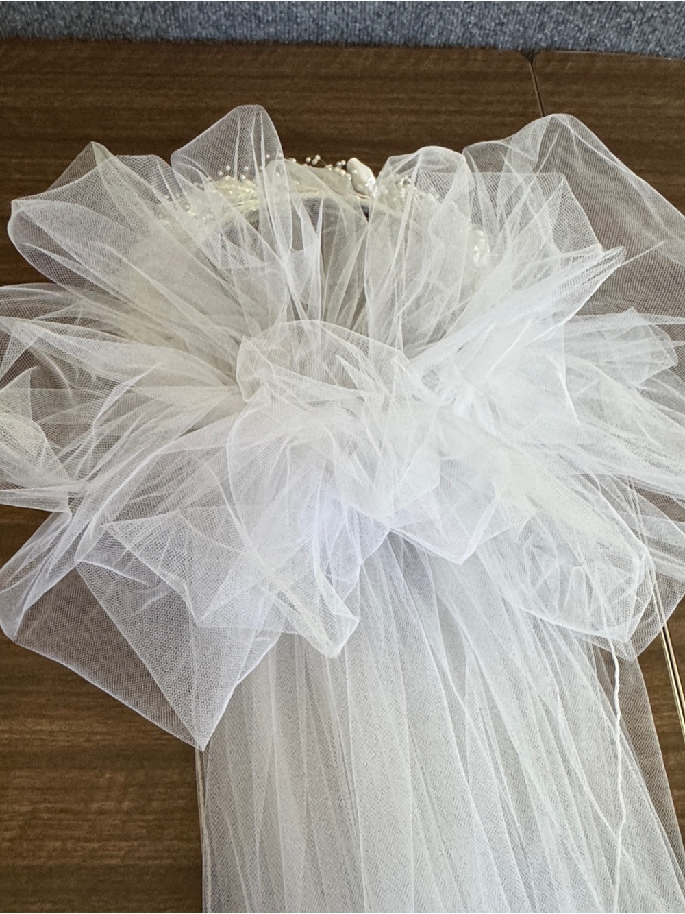 Vintage 80s 90s Bridal Veil Pearl Floral Halo Headpiece Two Tier Wedding 34.5” - Picture 2 of 14